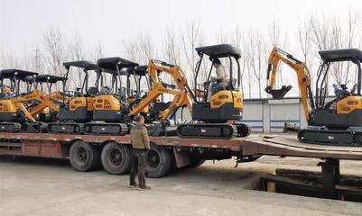 恒特挖掘機再發(fā)15臺微型挖掘機，高效交付助力客戶發(fā)展